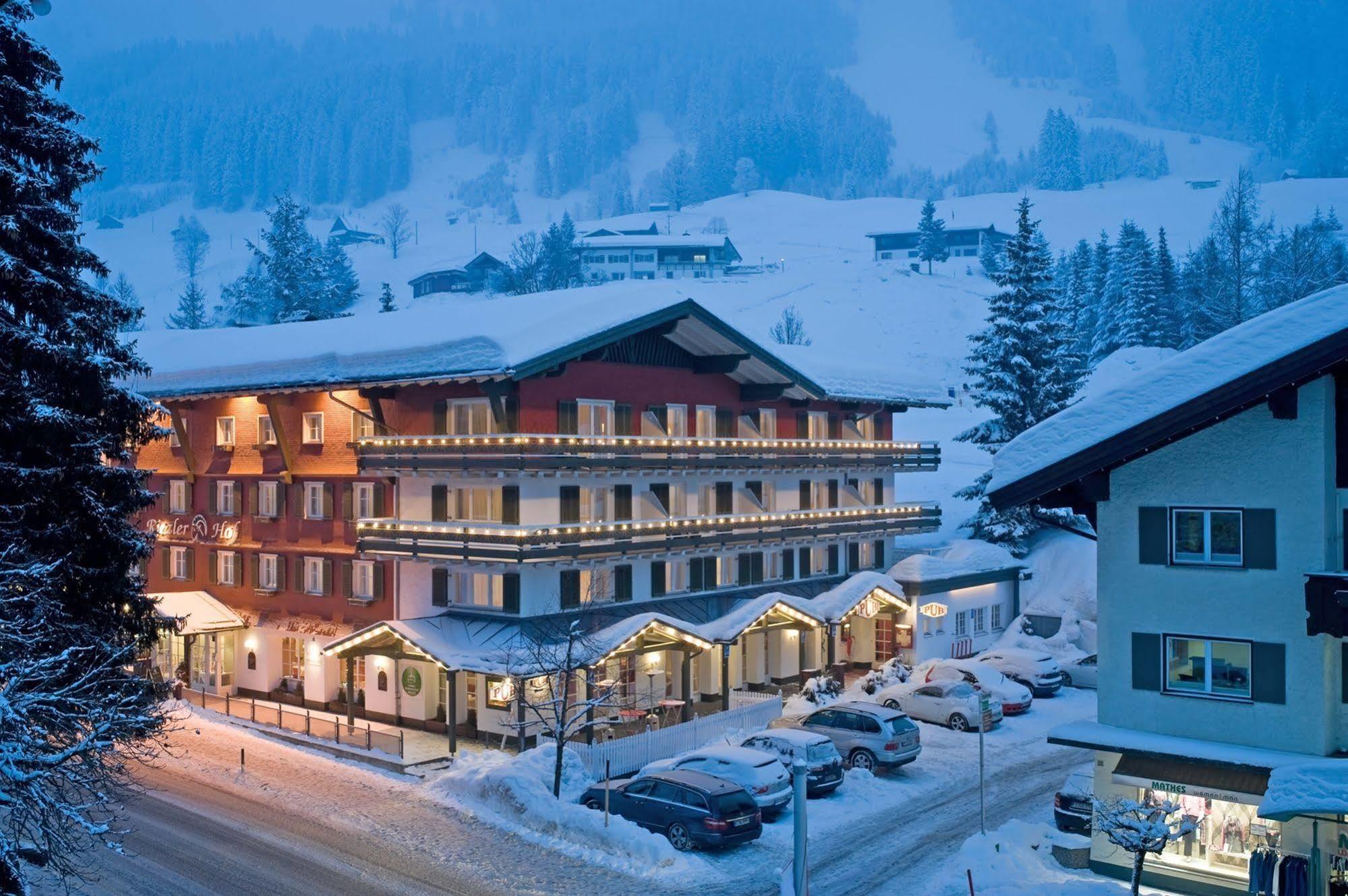 Hotel Riezler Hof Riezlern Esterno foto